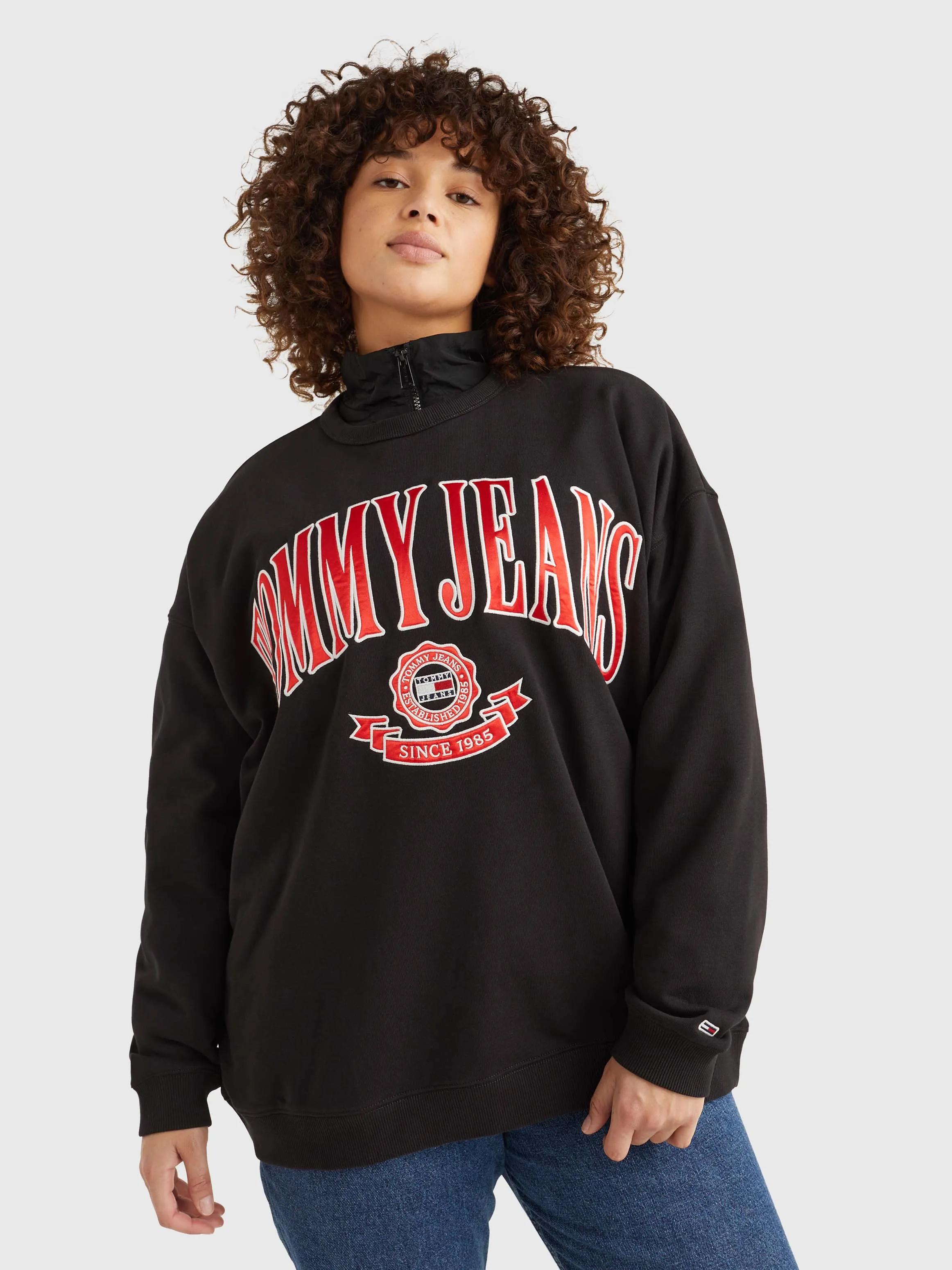 Curve Prep Oversized Sweatshirt | Sweatshirts & Hoodies | Tommy Jeans