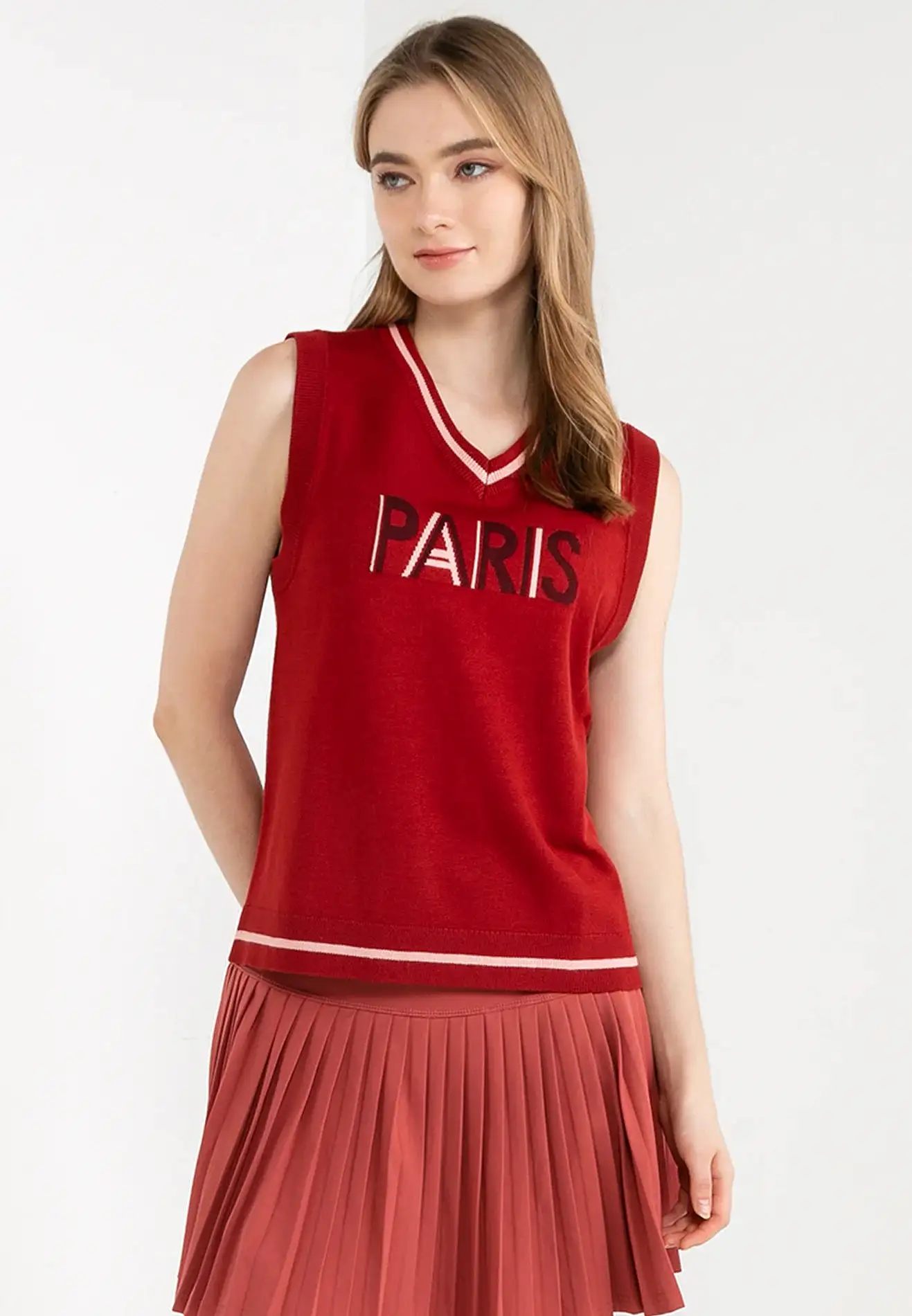 ELLE Active “PARIS” Sleeveless V-Neck Knitted Vest