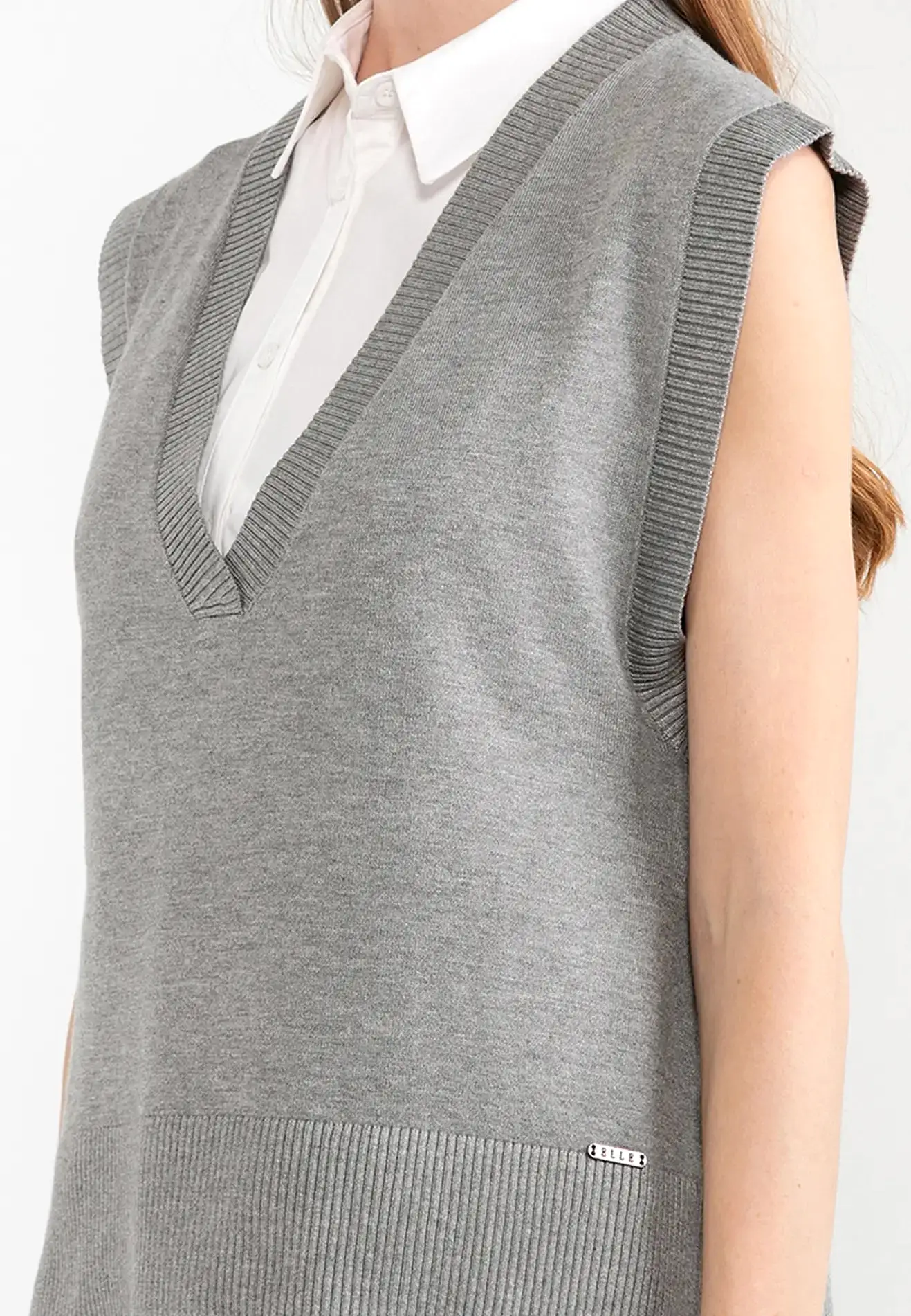 ELLE Apparel Knitted V-Neck Loose Vest