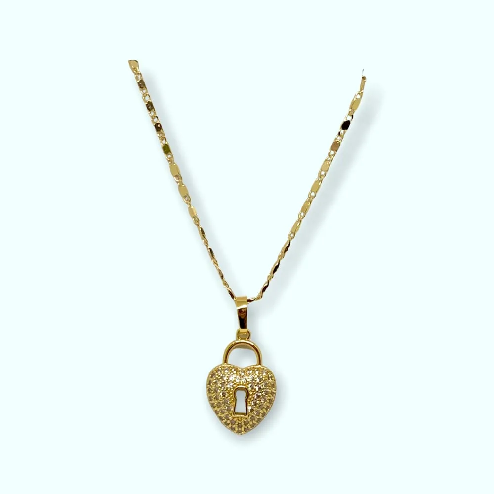 Heart lock necklace 18k of gold plated