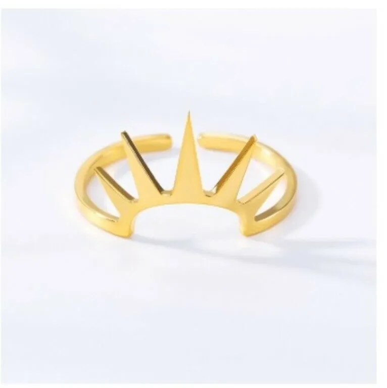 Ladies Solid Gold Ring Simple Lady Of Liberty Crown Design SM19