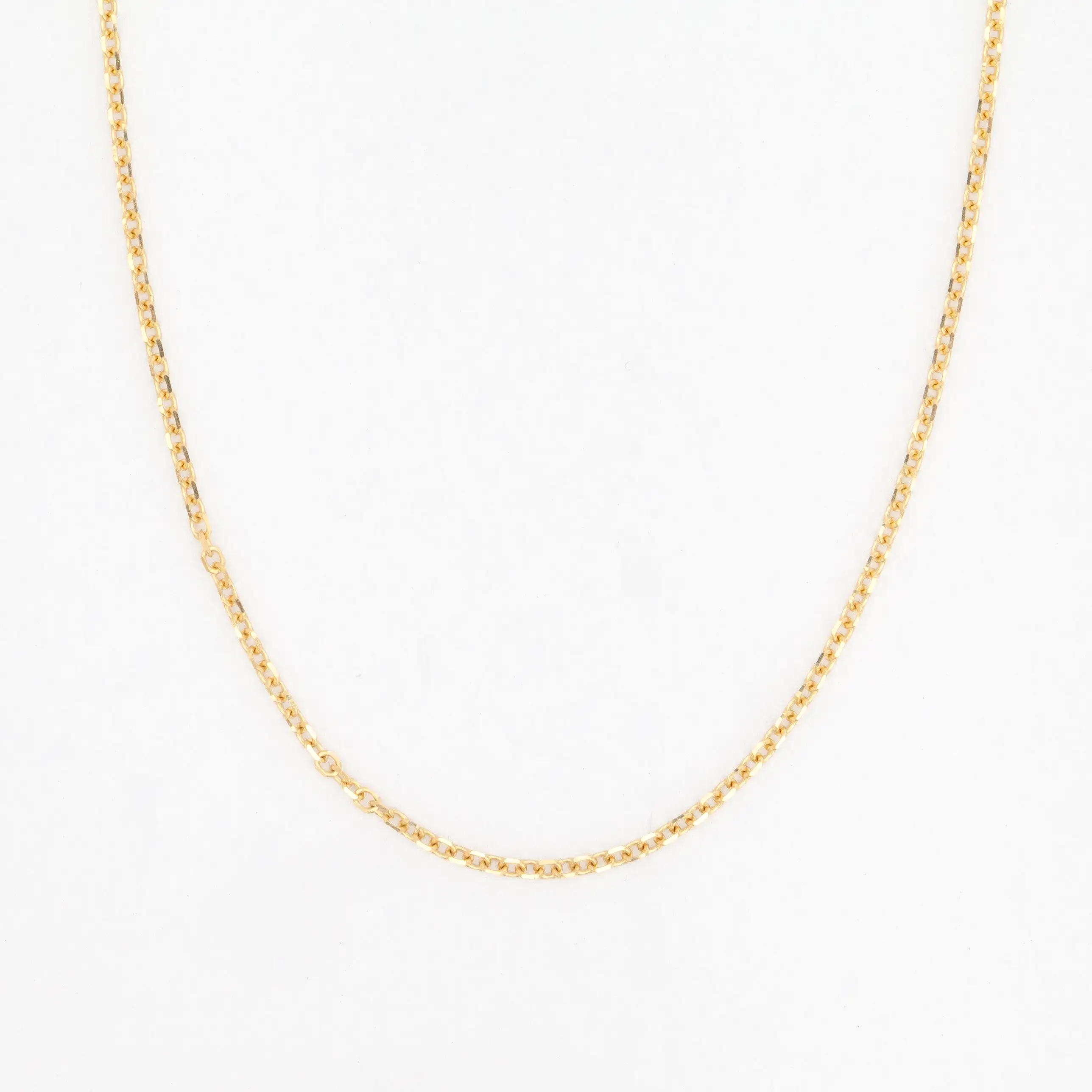 Medium Diamond-Cut Cable Chain