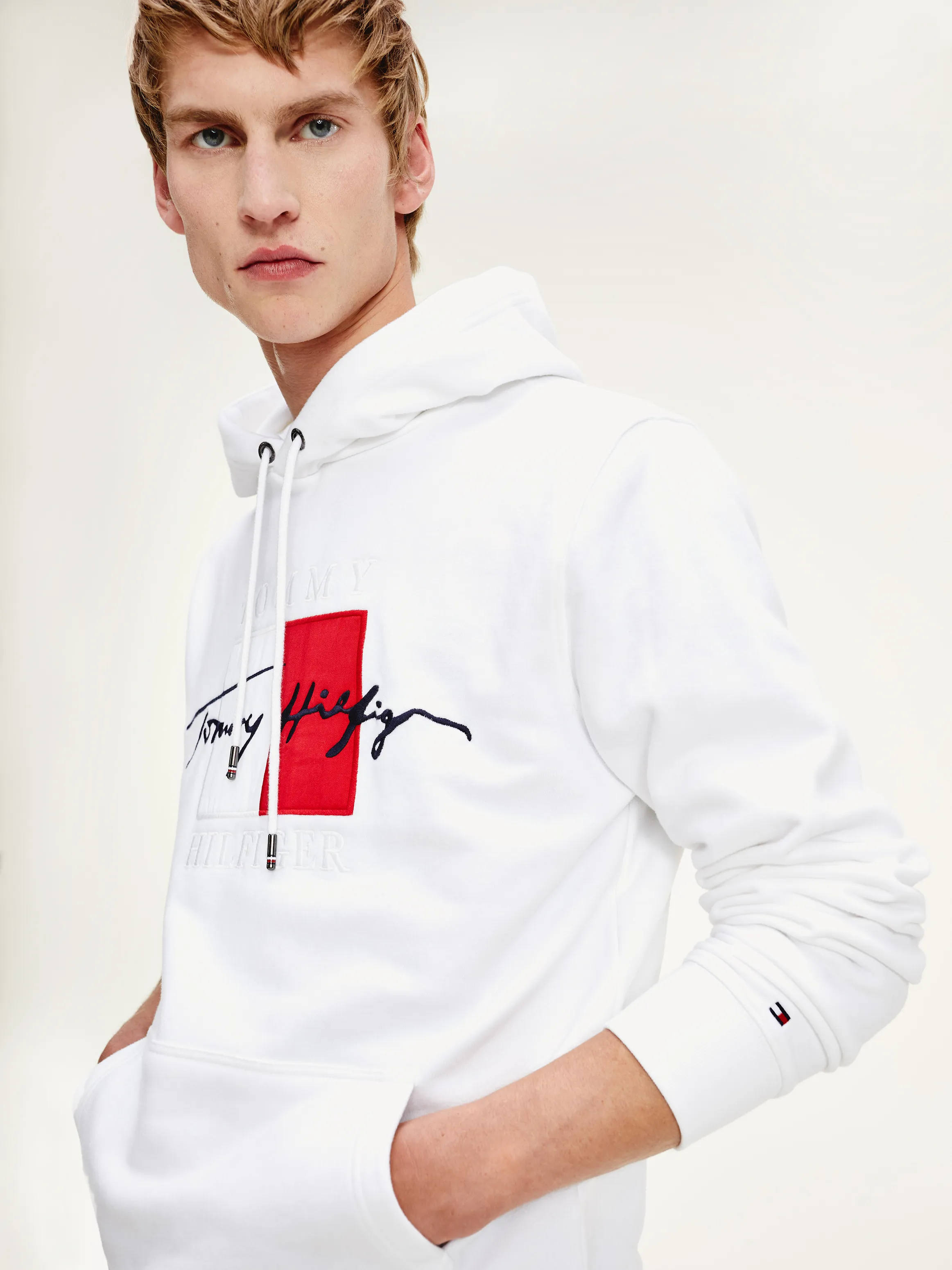 Th Signature Logo Embroidery Hoodie | Sweatshirts & Hoodies | Tommy Hilfiger