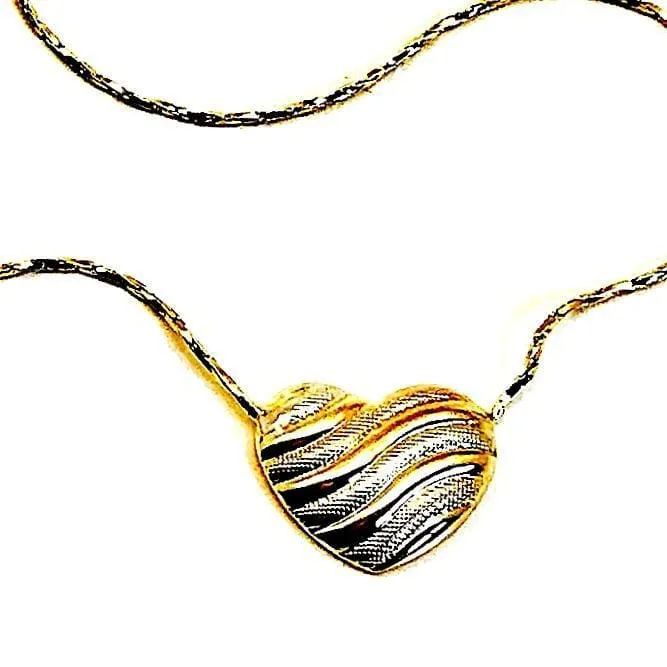 Tri-color heart 18’ l necklace 18kt of gold plated