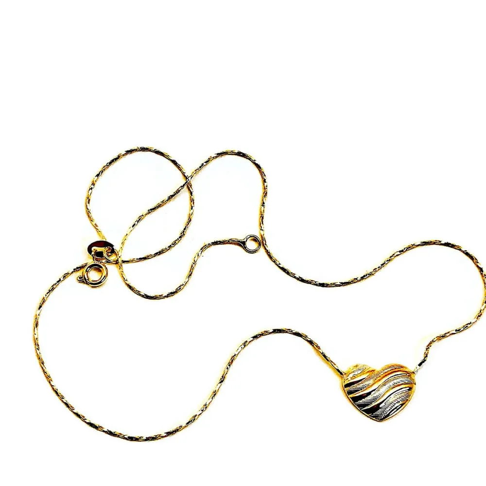 Tri-color heart 18’ l necklace 18kt of gold plated