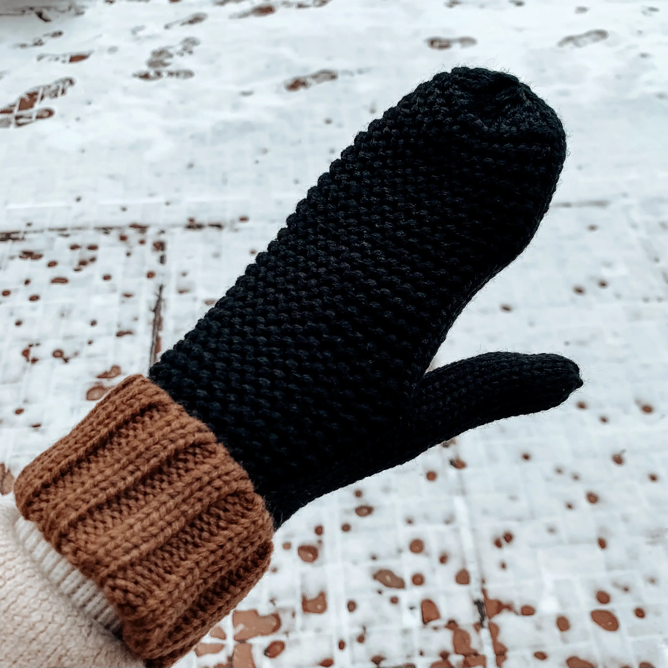 TWENTYSEVEN the label Fleece Lined Mittens